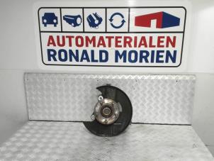 Gebrauchte Achsschenkel links vorne Opel Insignia Preis € 50,00 Margenregelung angeboten von Automaterialen Ronald Morien B.V.