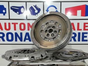 Used Clutch kit (complete) Volkswagen Golf VIII (CD1) 1.5 TSI BlueMotion 16V Price € 345,00 Inclusive VAT offered by Automaterialen Ronald Morien B.V.