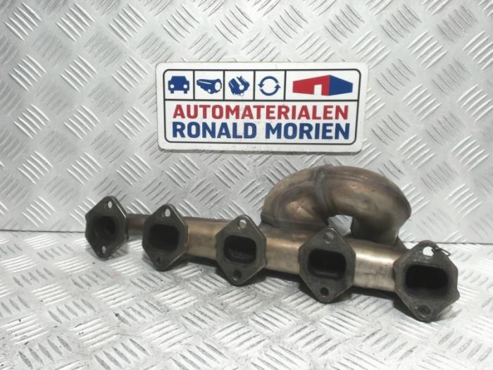 Gebrauchte Abgaskrümmer Audi A8 (D3) 4.0 TDI V8 32V Quattro Preis € 25,00 Margenregelung angeboten von Automaterialen Ronald Morien B.V.