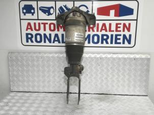 Used Front shock absorber rod, left Audi Q7 (4LB) Price € 275,00 Margin scheme offered by Automaterialen Ronald Morien B.V.