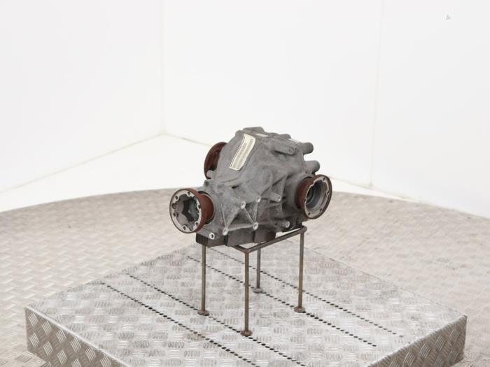 Gebrauchte Differential hinten Volkswagen Phaeton (3D) 4.2 V8 40V 4Motion Preis € 250,00 Margenregelung angeboten von Automaterialen Ronald Morien B.V.