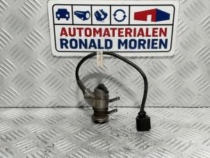 Gebrauchte Adblue Injektor Volkswagen Transporter T6 2.0 TDI 204 Preis € 20,00 Margenregelung angeboten von Automaterialen Ronald Morien B.V.