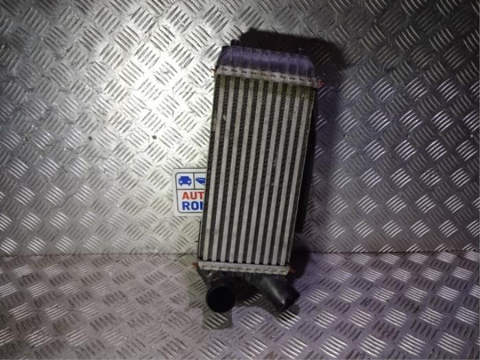 Usados Intercooler Ford C-Max (DXA) 1.6 TDCi 16V Precio € 60,00 Norma de margen ofrecido por Automaterialen Ronald Morien B.V.