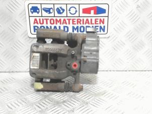 Used Rear brake calliper, left Peugeot 308 (L3/L8/LB/LH/LP) 1.6 BlueHDi 120 Price € 75,00 Margin scheme offered by Automaterialen Ronald Morien B.V.