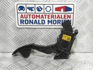Używane Czujnik polozenia pedalu gazu Skoda Fabia III Combi (NJ5) 1.0 TSI 12V Cena € 19,00 Procedura marży oferowane przez Automaterialen Ronald Morien B.V.