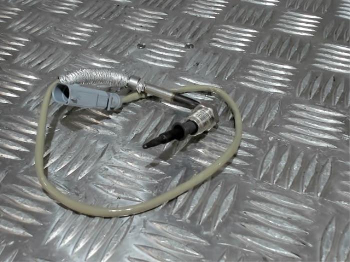 Usagé Sensor température d’échappement Volkswagen Golf VIII (CD1) 2.0 TDI BlueMotion 16V Prix € 30,25 Prix TTC proposé par Automaterialen Ronald Morien B.V.