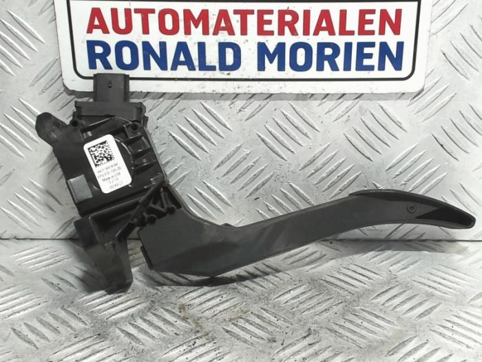 Begagnade Gaspedalsensor Ford Transit 2.0 TDCi 16V Eco Blue 130 Pris € 22,99 Inklusive moms erbjuds av Automaterialen Ronald Morien B.V.