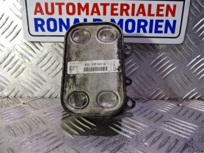 Radiateur d'huile d'un Volkswagen Touran (1T3) 1.6 TDI 16V 2012