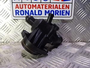 Usagé Boîtier thermostat Skoda Fabia II (5J) 1.6 TDI 16V 90 Prix € 25,00 Règlement à la marge proposé par Automaterialen Ronald Morien B.V.