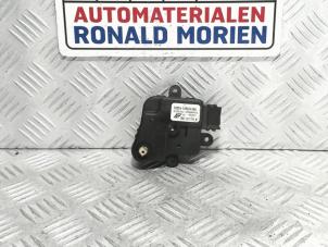 Gebrauchte Heizventil Motor Volkswagen Sharan (7M8/M9/M6) 1.9 TDI 115 4Motion Preis € 25,00 Margenregelung angeboten von Automaterialen Ronald Morien B.V.