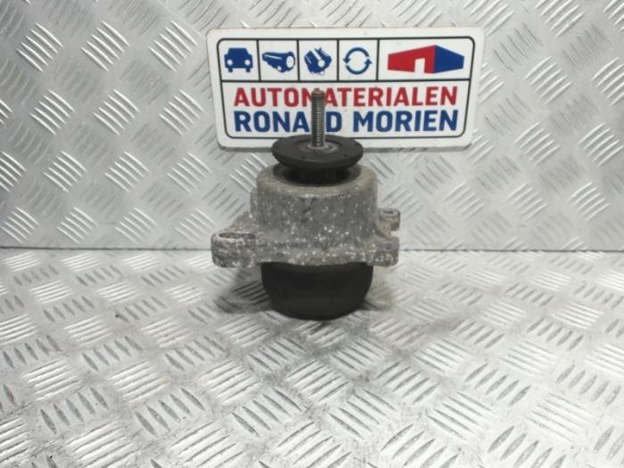 Gebrauchte Motorlager Ford Transit 2.2 TDCi 16V Euro 5 Preis € 29,00 Margenregelung angeboten von Automaterialen Ronald Morien B.V.