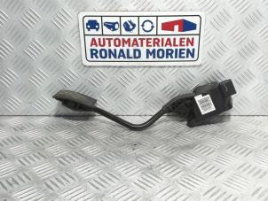 Używane Czujnik polozenia pedalu gazu Peugeot 508 SW (8E/8U) 1.6 HDiF 16V Cena € 14,95 Procedura marży oferowane przez Automaterialen Ronald Morien B.V.