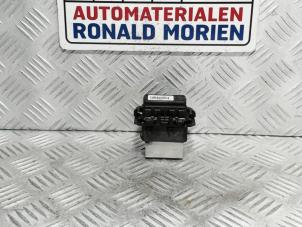 Used Heater resistor Peugeot 508 SW (8E/8U) 1.6 HDiF 16V Price € 29,00 Margin scheme offered by Automaterialen Ronald Morien B.V.