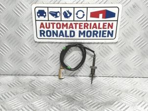 Używane Czujnik temperatury spalin Volkswagen Passat Variant (3G5) 2.0 TDI 16V 150 Cena € 49,00 Procedura marży oferowane przez Automaterialen Ronald Morien B.V.