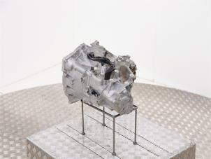 Used Gearbox Volvo V40 (MV) 2.0 T2 16V Price € 1.250,00 Margin scheme offered by Automaterialen Ronald Morien B.V.