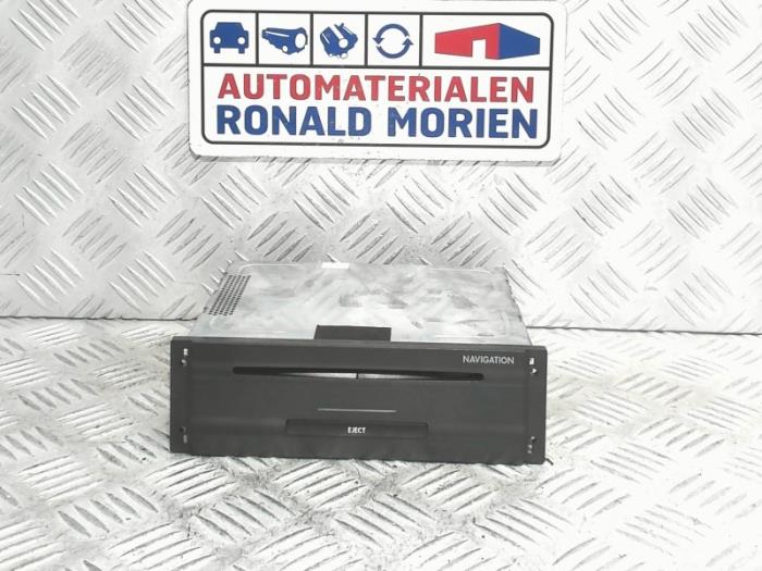 Usagé Module navigation Volkswagen Phaeton (3D) 4.2 V8 40V 4Motion Prix € 125,00 Règlement à la marge proposé par Automaterialen Ronald Morien B.V.
