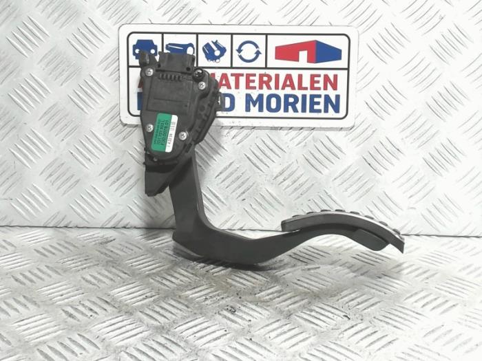 Begagnade Gaspedalsensor Volkswagen Phaeton (3D) 4.2 V8 40V 4Motion Pris € 9,99 Marginaltabell erbjuds av Automaterialen Ronald Morien B.V.