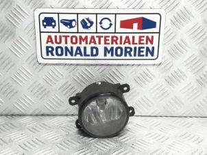 Used Fog light, front left Citroen C4 Grand Picasso (3A) 1.6 BlueHDI 120 Price € 19,00 Margin scheme offered by Automaterialen Ronald Morien B.V.