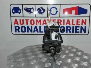 Used Gearbox control cable Audi A5 (8T3) 2.0 TDI 16V Price € 124,99 Inclusive VAT offered by Automaterialen Ronald Morien B.V.