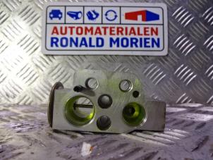 Begagnade Luftkonditioneringsregulator Volkswagen Golf VI (5K1) 1.4 TSI 160 16V Pris € 19,00 Marginaltabell erbjuds av Automaterialen Ronald Morien B.V.