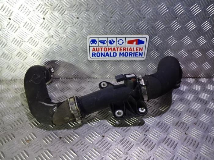 Gebrauchte Intercooler Rohr Audi A5 (8T3) 3.0 TDI V6 24V Quattro Preis € 45,00 Margenregelung angeboten von Automaterialen Ronald Morien B.V.