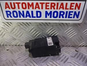 Used Ignition switch Mercedes A-Klasse Price € 145,00 Margin scheme offered by Automaterialen Ronald Morien B.V.