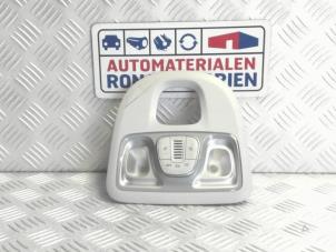 Usagé Eclairage intérieur avant Fiat 500L (199) Prix € 29,00 Règlement à la marge proposé par Automaterialen Ronald Morien B.V.