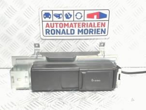 Used CD changer Seat Ibiza III (6L1) 1.4 16V 75 Price € 55,00 Margin scheme offered by Automaterialen Ronald Morien B.V.