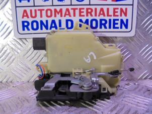 Used Rear door lock mechanism 4-door, left Volkswagen Jetta Price € 25,00 Margin scheme offered by Automaterialen Ronald Morien B.V.