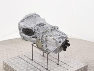 Skontrolowane Skrzynia biegów Renault Master Cena € 3.327,50 Z VAT oferowane przez Automaterialen Ronald Morien B.V.