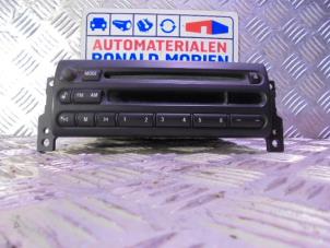 Used CD player BMW Mini One/Cooper (R50) 1.6 16V Cooper Price € 95,00 Margin scheme offered by Automaterialen Ronald Morien B.V.