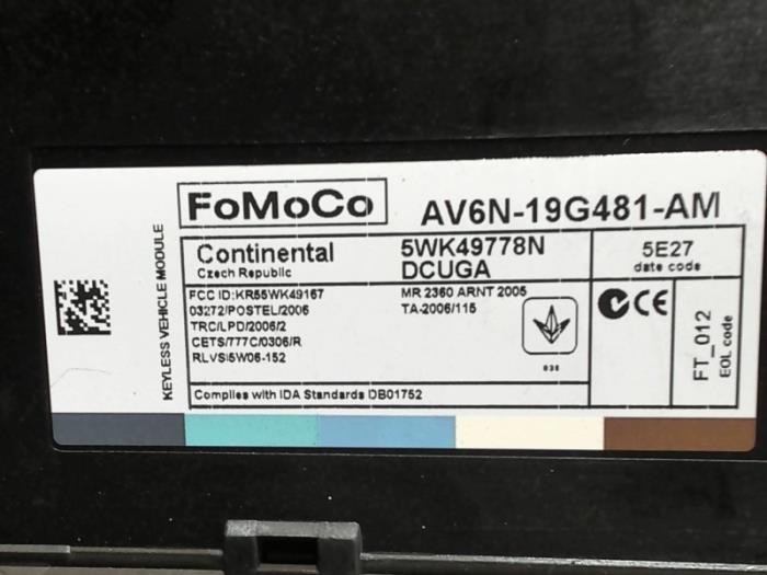 Ordenador body control de un Ford Kuga II (DM2)  2015