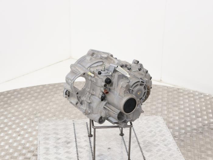 Neuf Boîte de vitesse Volkswagen Golf VII (AUA) 2.0 R 4Motion 16V Prix € 1.391,50 Prix TTC proposé par Automaterialen Ronald Morien B.V.