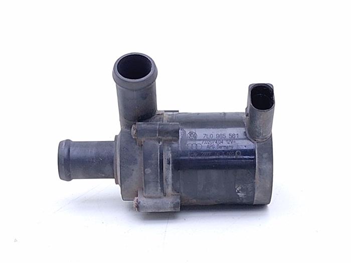 Begagnade Extra vattenpump Audi Q7 (4LB) 3.0 TDI V6 24V Pris € 15,00 Marginaltabell erbjuds av Automaterialen Ronald Morien B.V.