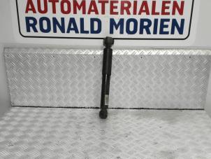 Gebrauchte Stoßdämpfer rechts hinten Citroen Berlingo 1.6 BlueHDI 75 Preis € 29,00 Margenregelung angeboten von Automaterialen Ronald Morien B.V.