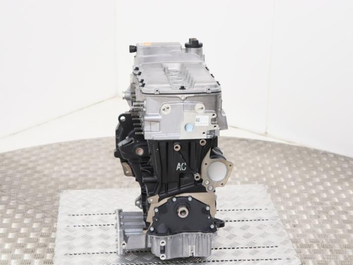 Engine from a Volkswagen Passat 2005