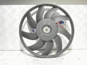 Used Cooling fans Volkswagen Crafter 2.0 TDI 16V Price € 54,99 Inclusive VAT offered by Automaterialen Ronald Morien B.V.