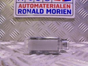 Usagé Eclairage d'embarquement Skoda Karoq Prix € 5,00 Règlement à la marge proposé par Automaterialen Ronald Morien B.V.
