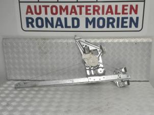Used Window mechanism 2-door, front right Volkswagen Crafter 2.0 TDI 16V Price € 54,99 Inclusive VAT offered by Automaterialen Ronald Morien B.V.