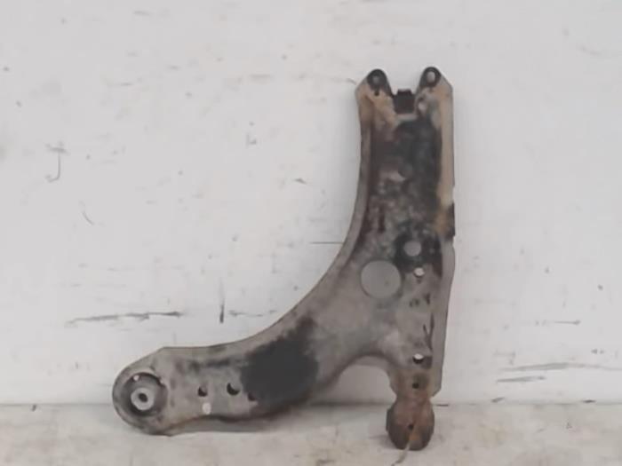 Front wishbone, left from a Volkswagen Polo III (6N1) 1.9 D 1997