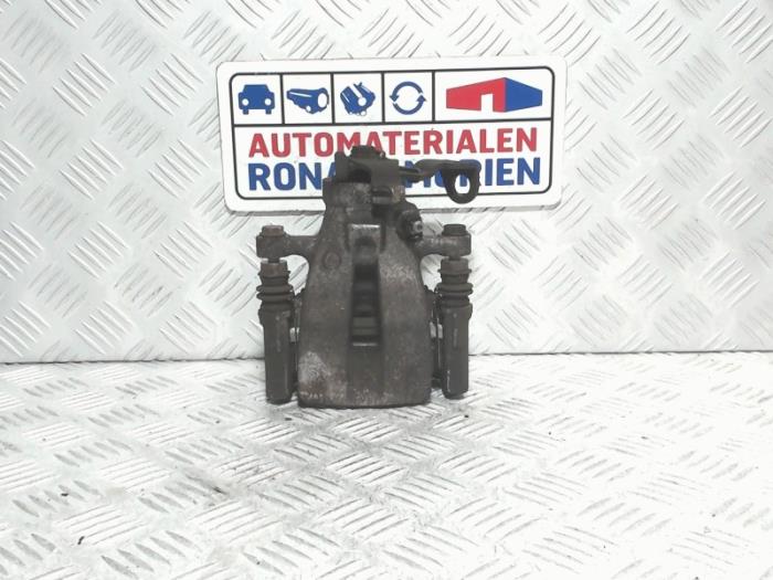 Gebrauchte Bremszange rechts hinten Fiat 500L (199) 1.4 16V Preis € 65,00 Margenregelung angeboten von Automaterialen Ronald Morien B.V.