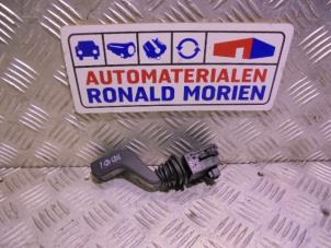 Gebrauchte Scheibenwischer Schalter Opel Corsa C (F08/68) 1.2 16V Preis € 10,00 Margenregelung angeboten von Automaterialen Ronald Morien B.V.