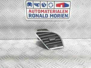 Used Dashboard vent Audi A5 Price € 45,00 Inclusive VAT offered by Automaterialen Ronald Morien B.V.