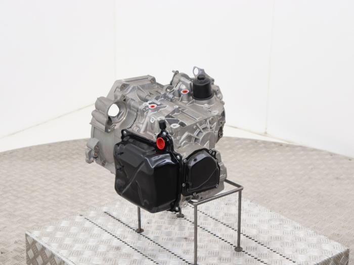 Neue Getriebe Volkswagen Beetle (16AB) 2.0 GSR 16V Preis € 1.149,50 Mit Mehrwertsteuer angeboten von Automaterialen Ronald Morien B.V.