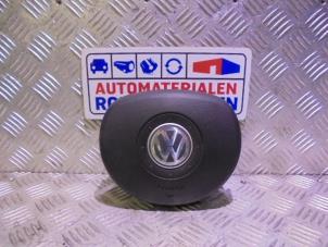 Usagé Airbag gauche (volant) Volkswagen Polo IV (9N1/2/3) 1.4 16V Prix € 19,00 Règlement à la marge proposé par Automaterialen Ronald Morien B.V.