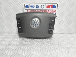Usagé Airbag gauche (volant) Volkswagen Touareg (7LA/7L6) 2.5 TDI R5 Prix € 50,00 Règlement à la marge proposé par Automaterialen Ronald Morien B.V.