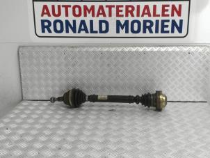 Używane Os napedowa prawy przód Audi TT Cena € 49,00 Procedura marży oferowane przez Automaterialen Ronald Morien B.V.