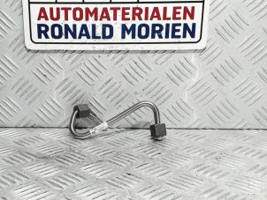 Usagé Conduit de carburant Renault Clio Prix € 25,00 Prix TTC proposé par Automaterialen Ronald Morien B.V.