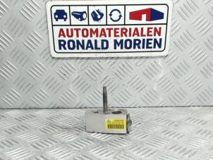 Używane Zawór rozprezny klimatyzacji Opel Astra Cena € 25,00 Procedura marży oferowane przez Automaterialen Ronald Morien B.V.