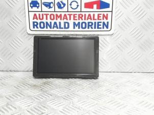 Used Display Multi Media control unit Opel Astra Mk.7 1.4 Turbo 16V Price € 249,64 Inclusive VAT offered by Automaterialen Ronald Morien B.V.